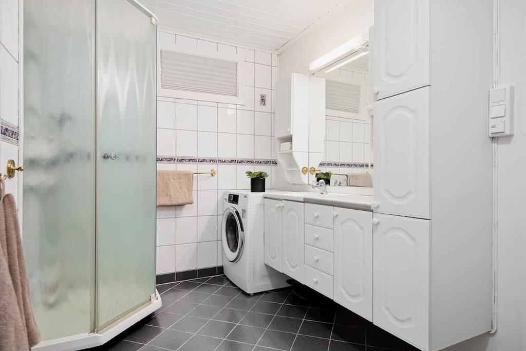 Adorable 1-Bedroom Apartment With A Fantastic View - Free Parking Trondheim Bagian luar foto