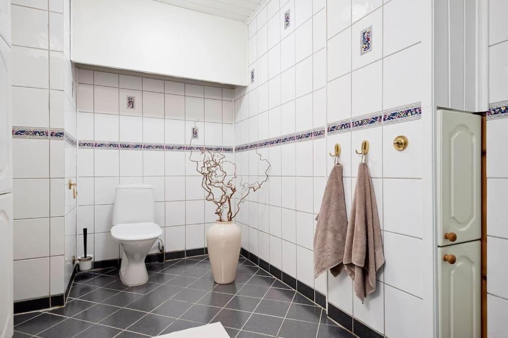 Adorable 1-Bedroom Apartment With A Fantastic View - Free Parking Trondheim Bagian luar foto