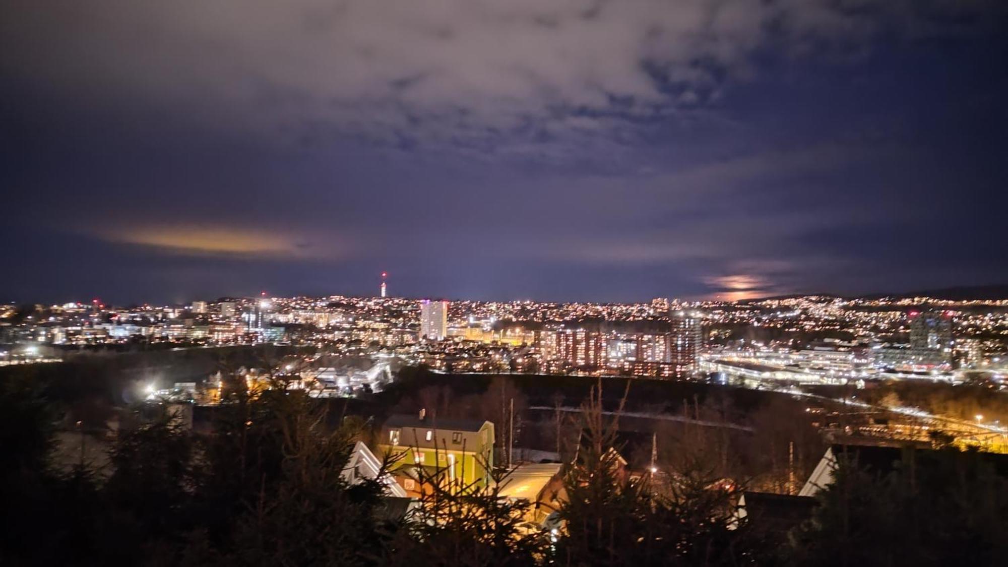 Adorable 1-Bedroom Apartment With A Fantastic View - Free Parking Trondheim Bagian luar foto